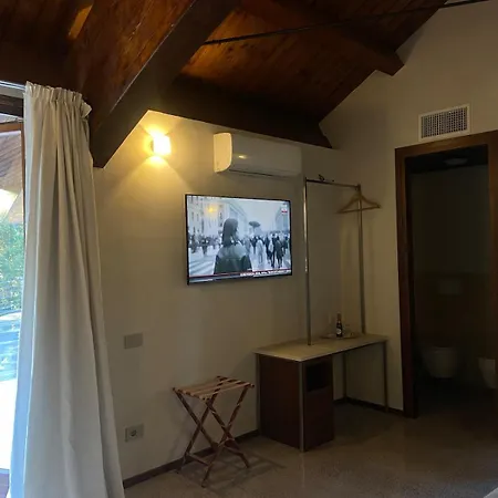 Cavendo Tutus Landhaus Rom