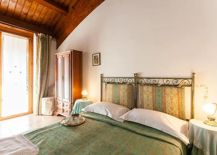 Cavendo Tutus Landhaus Rom